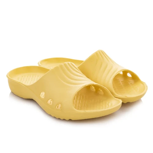 Klapki basenowe dla dzieci Lemigo Bambino żółte 1.webp