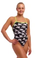 damski-stroj-kapielowy-funkita-palm-night-strapped-in(2).webp